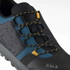 Chaussures Vtt FIZIK TERRA ERGOLACE X2 TEAL BLUE/BLACK 22 Noir / Bleu 12 Chaussures Vtt FIZIK TERRA ERGOLACE X2 TEAL BLUE/BLACK 22 Noir / Bleu -Vêtements vélo Soldes 9 107978 terra ergolace x2 teal blue black tex2etr1k 4610 05