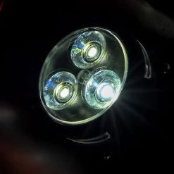 Lampes Vélo LEZYNE ZECTO DRIVE FRONT 22 Noir 10 Lampes Vélo LEZYNE ZECTO DRIVE FRONT 22 Noir -Vêtements vélo Soldes 9 86485 led zecto drive light avant 1 led 8f v304 04