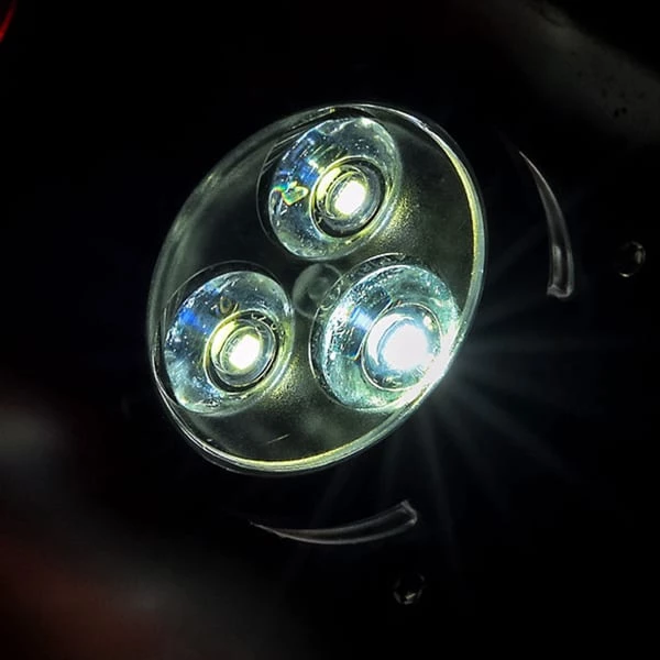 Lampes Vélo LEZYNE ZECTO DRIVE FRONT 22 Noir 6 Lampes Vélo LEZYNE ZECTO DRIVE FRONT 22 Noir – Image 4