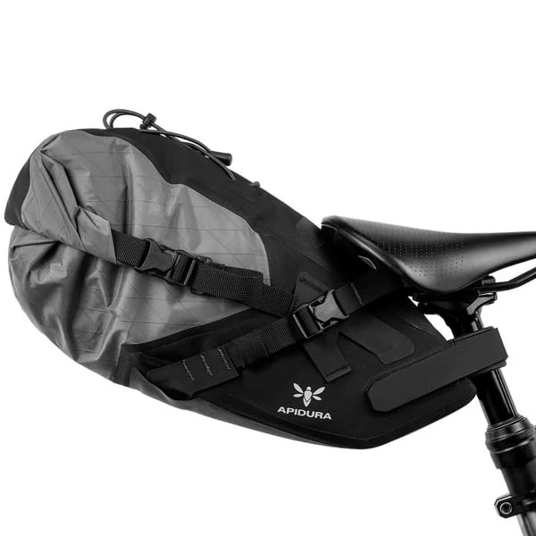 Sacoches Vélo APIDURA BACKCOUNTRY SADDLE PACK 6L 22 Noir / Gris / Jaune 5 Sacoches Vélo APIDURA BACKCOUNTRY SADDLE PACK 6L 22 Noir / Gris / Jaune – Image 3