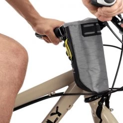 Sacoches Vélo APIDURA BACKCOUNTRY FOOD POUCH 1.2L 22 Noir / Gris -Vêtements vélo Soldes 9 91351 abx000 04