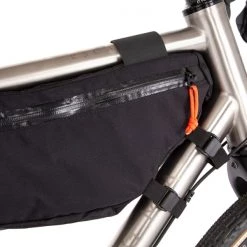 Sacoches Vélo RESTRAP FRAME BAG LARGE BLACK 22 Noir 11 Sacoches Vélo RESTRAP FRAME BAG LARGE BLACK 22 Noir -Vêtements vélo Soldes 9 93135 rs fbg lrg blk 04
