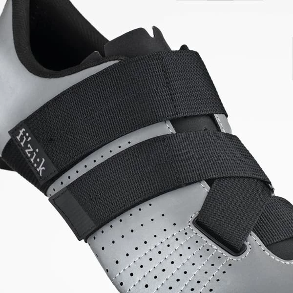 Chaussures Vélo Route FIZIK TEMPO POWERSTRAP R5 REFLECTIVE GREY/BLACK 22 Gris 6 Chaussures Vélo Route FIZIK TEMPO POWERSTRAP R5 REFLECTIVE GREY/BLACK 22 Gris – Image 4